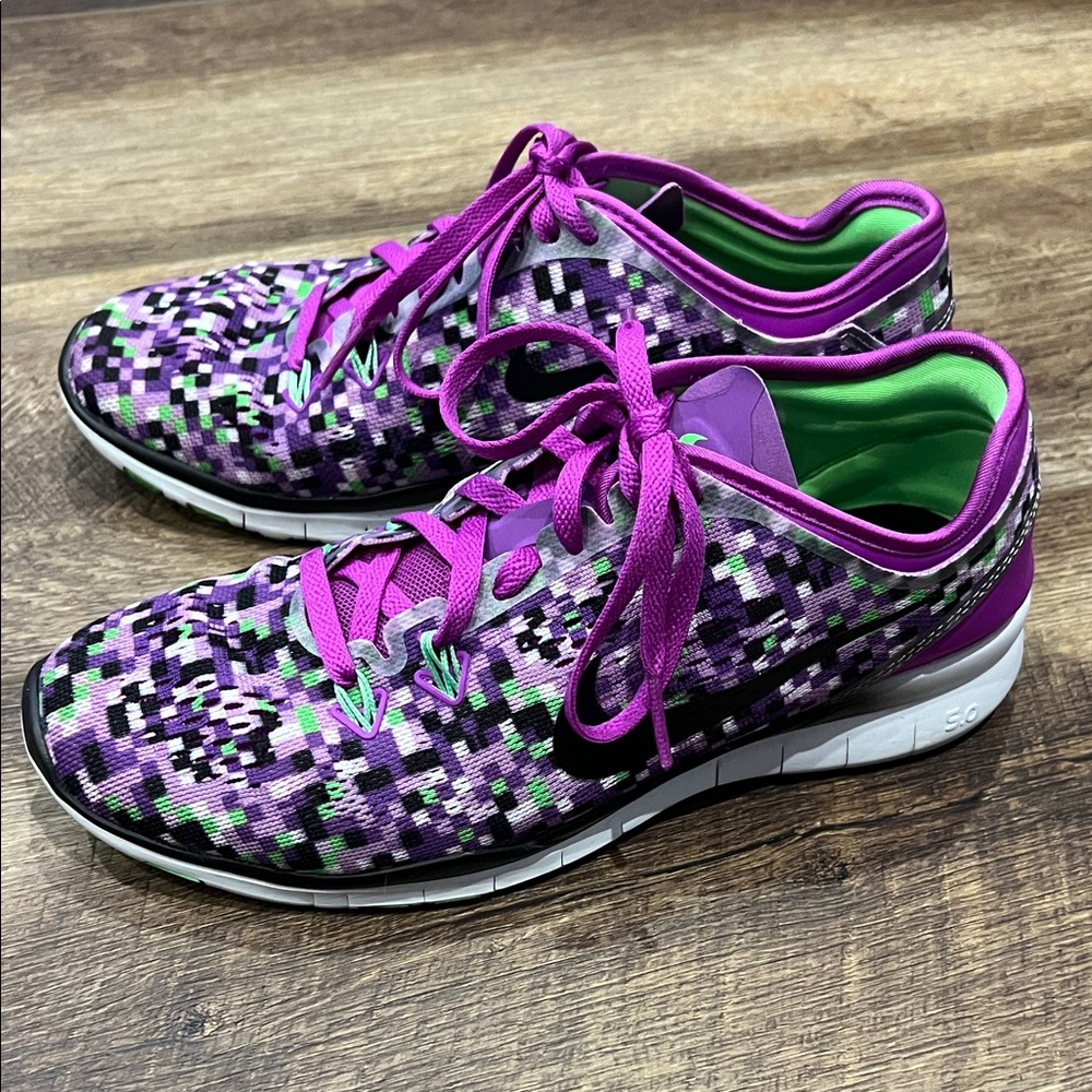 Nike Purple and Green Women's Sneakers